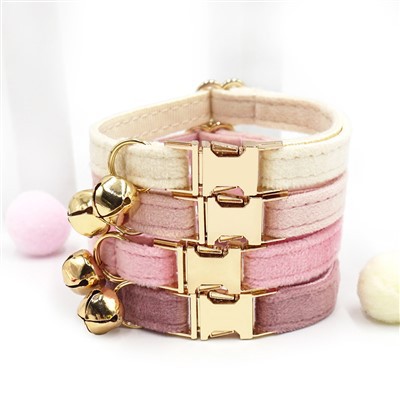 Velvet Cat Collar
